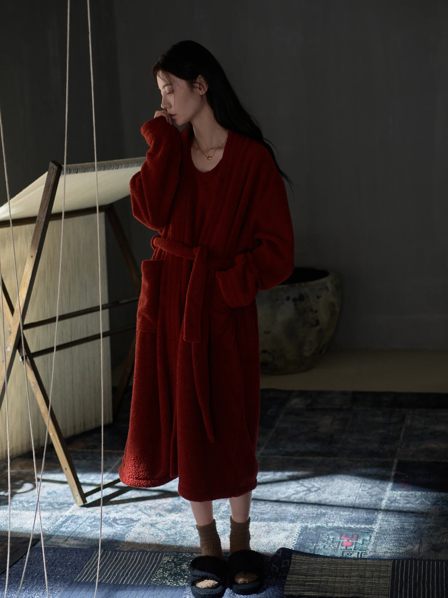 vestiti-per-la-casa-in-velluto-rosso-set-da-due-pezzi-autunno-inverno-da-donna-spwear-abiti-per-la-casa-sexy-calore-plu-f-velluto-capodanno