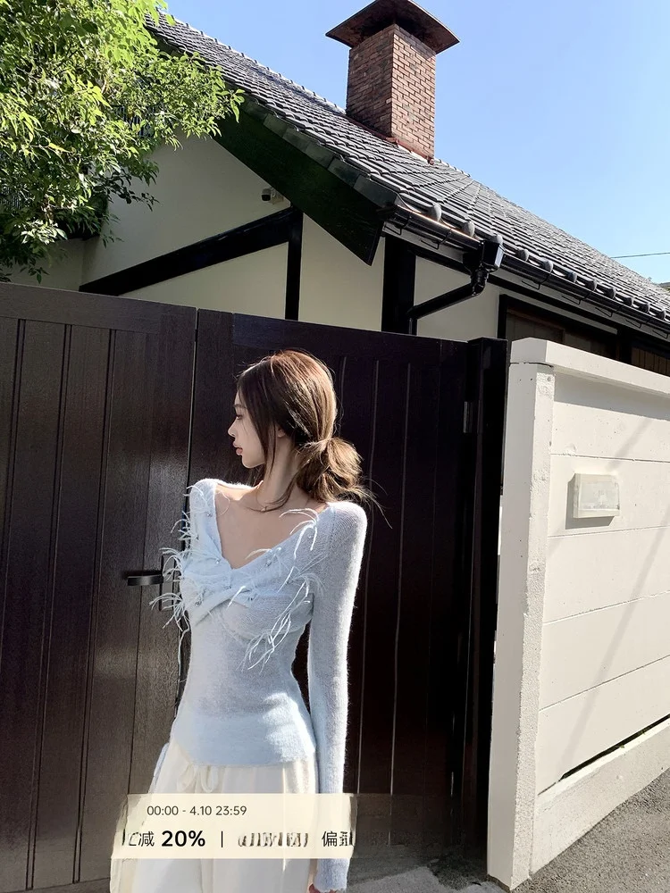 

Romantic Concerto Blue V-ne Knitted Sweater Women's Slim Fit Woolen Top Versatile Winter Faion Casual Long Sve