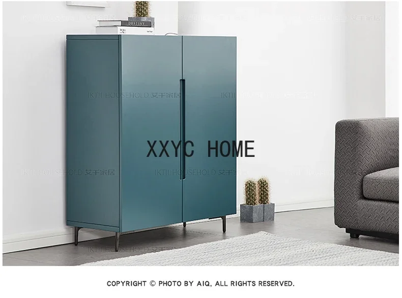 الحديثة الحد الأدنى الطلاء خزانة جانبية مدخل خزانة غرفة الطعام باب مزدوج خزانة الشاي خزانة معدنية عالية الساق