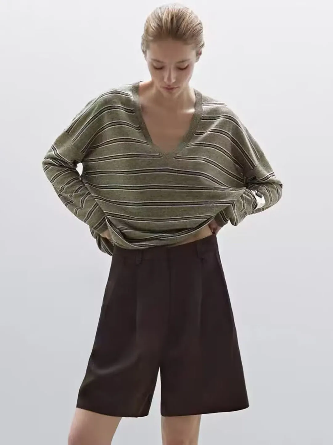 

Новые летние женские повседневные брюки с простым плиссированным дизайном, прямые брюки с завышенной талией, брюки-кюлоты.