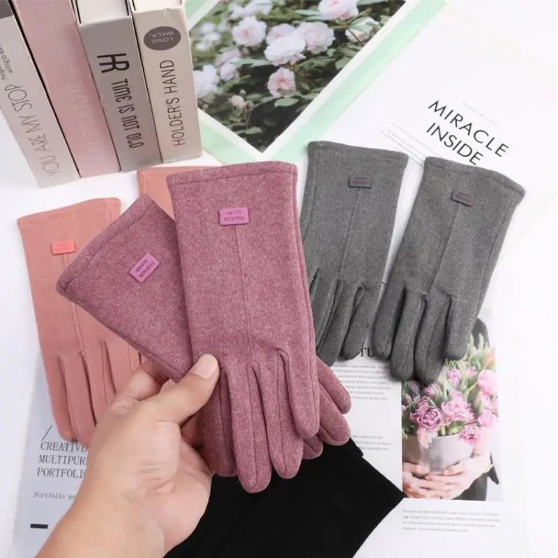 قفازات نسائية شتوية سميكة من القطيفة موضة دافئة من جلد الغزال في الهواء الطلق Guantes سيدة تعمل باللمس قفازات القيادة قفازات رياضية لركوب الدراجات