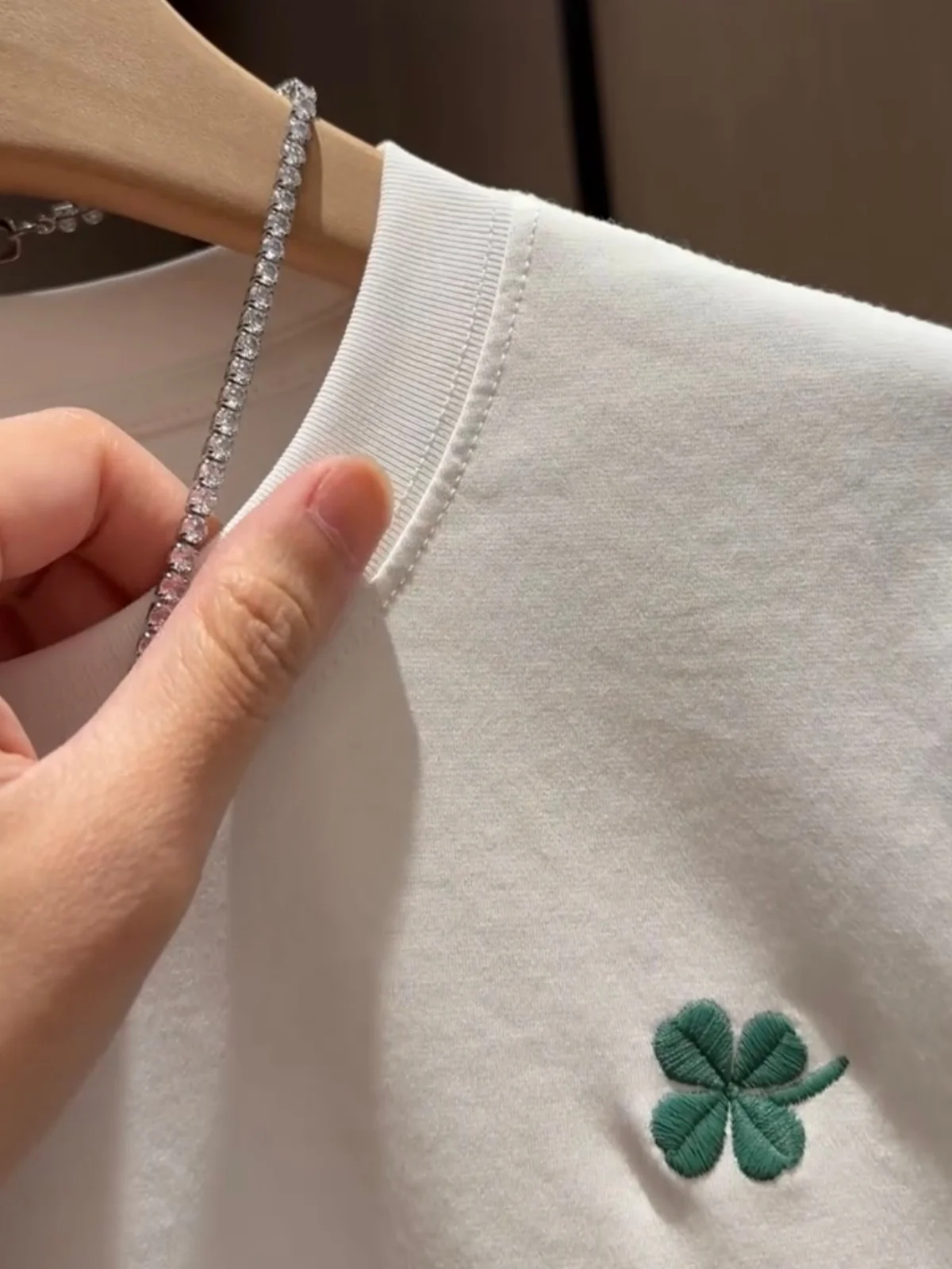 Summer Casual Embroidered Four-leaf Clover round Neck Short Sleeve Unisex Loose Breathable Leisure T-shirt Fashionable All-ro...