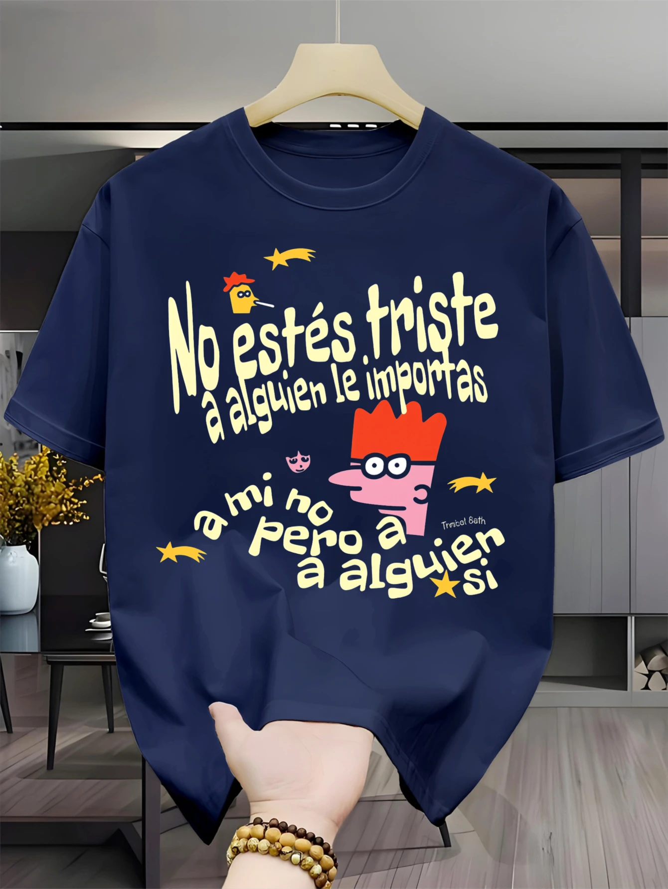 Positive encouragement printed crew-neck t-shirt, with inspiring and uplifting design, suitable for daily casual wear shirts