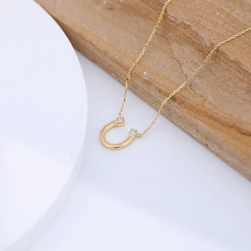 Star jewelry Sterling Silver U-shaped lucky horseshoe double head diamond pendant necklace light luxury exquisite clavicle chain