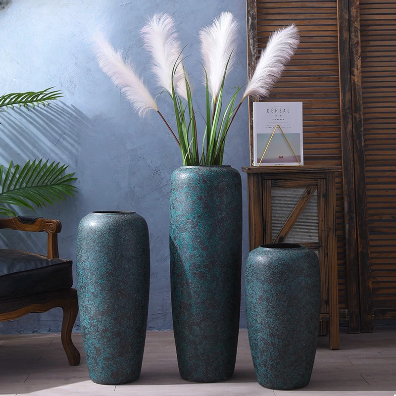 

The product can be customized.Floor-to-ceiling large vase ceramic vintage distressed ornaments living room flower