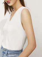 AMII Minimalism Vests for Women 2023 Summer New Simple Versatile Hyperbola V-neck Slim Underlay Top Crop Tops Tank Top 12342277 - Image 6