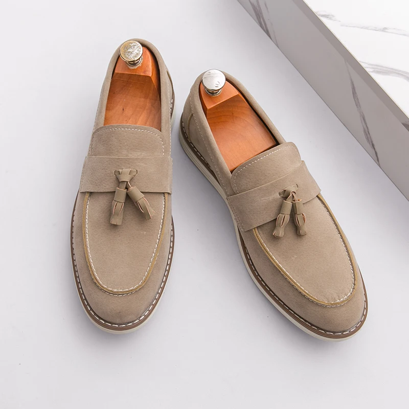 Mocasines italianos Penny clásicos hechos a mano con borlas, zapatos casuales de cuero de ante, zapatos planos sin cordones, zapatos cómodos para conducir, mocasines