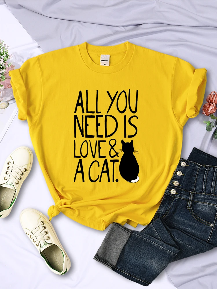 All You Need Is Love & A Cat Women Tshirt Hip Hop Harajuku Cute T-Shirt Casual Oversize Clothing O-Neck Breathable Short Sleeve