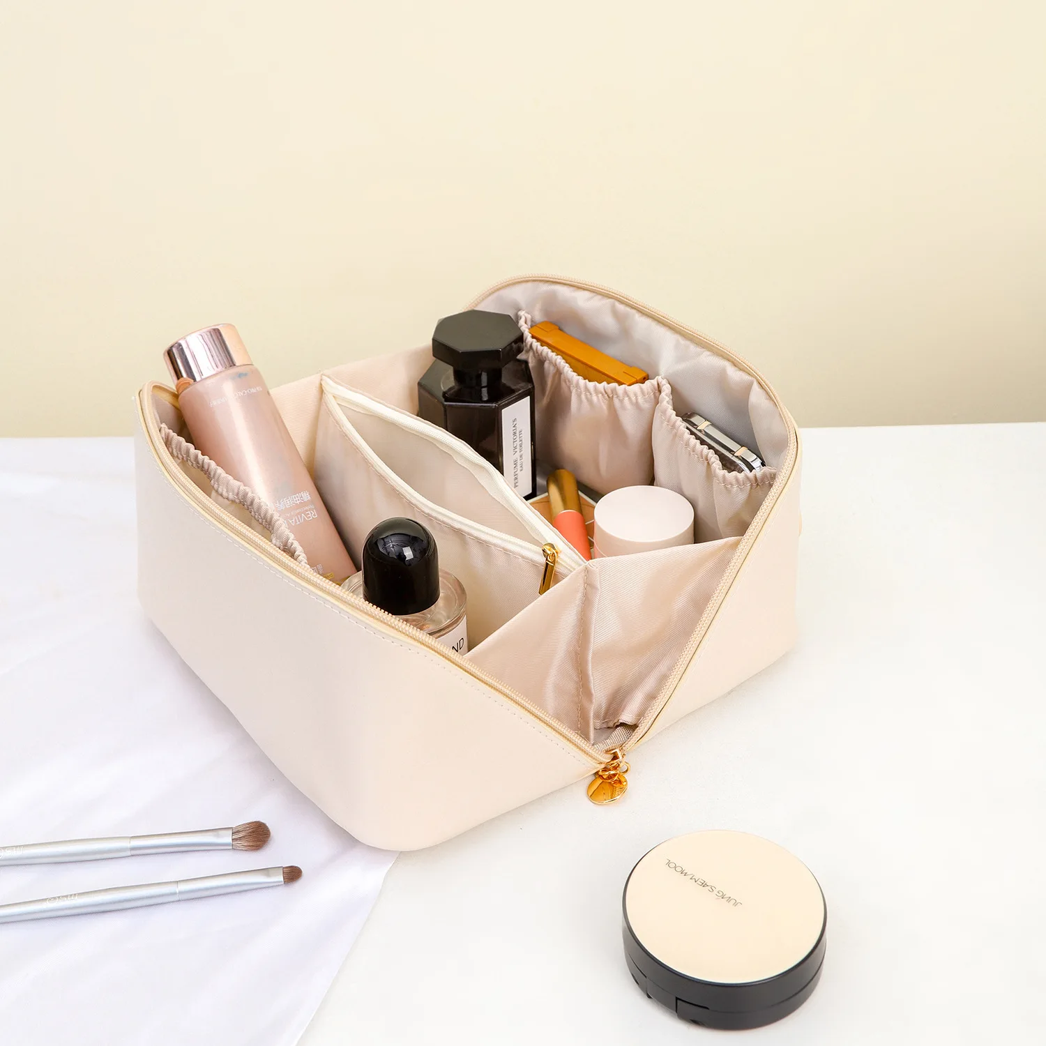 Embroidered Organ PU Leather Cosmetic Products Storage Bag Personalized Name Large Capacity Partition Storage Cosmetic Bag