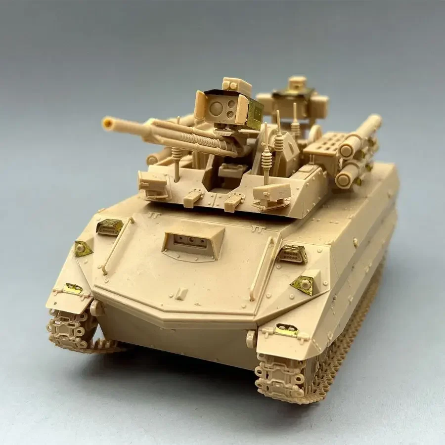 Model Militer URAN-9 Kendaraan Tempur Darat Tak Berawak Rusia Versi Terbaru 35A073 Skala 1/35 Oleh Amusing Model Hobby