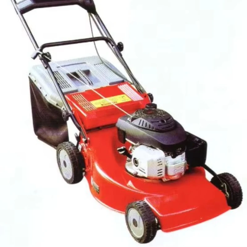 

Automatic push-pull lawn mower/hay cutter with adjustable cutting height