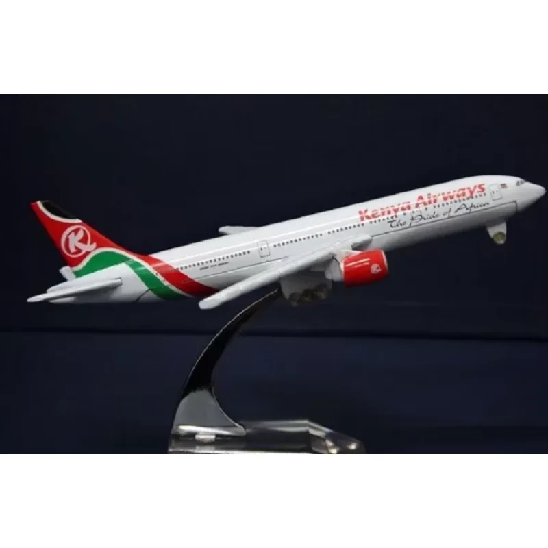 Size1:400  plane model B777 Kenya route aircraft B777 Metal simulation airplane model for kid toys Christmas gift