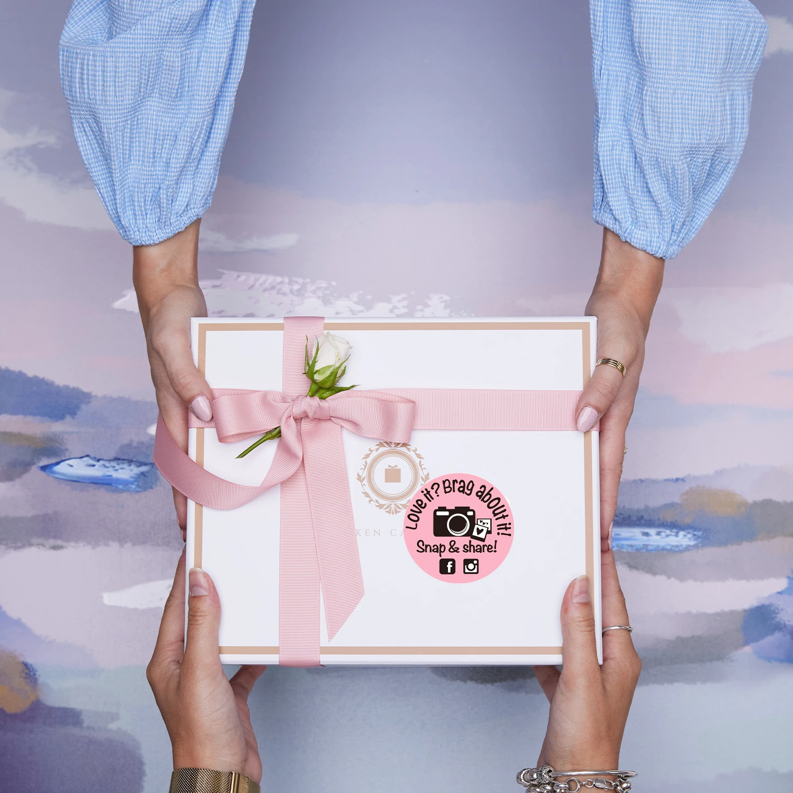 300Pcs 3.8Cm/1.5In Photo Sharing Pink Stickers Social Software Sharing Labels Bakery Stickers, Handmade Stickers, Social Stickers, Envelope Stickers, Gift Bag Packaging Stickers