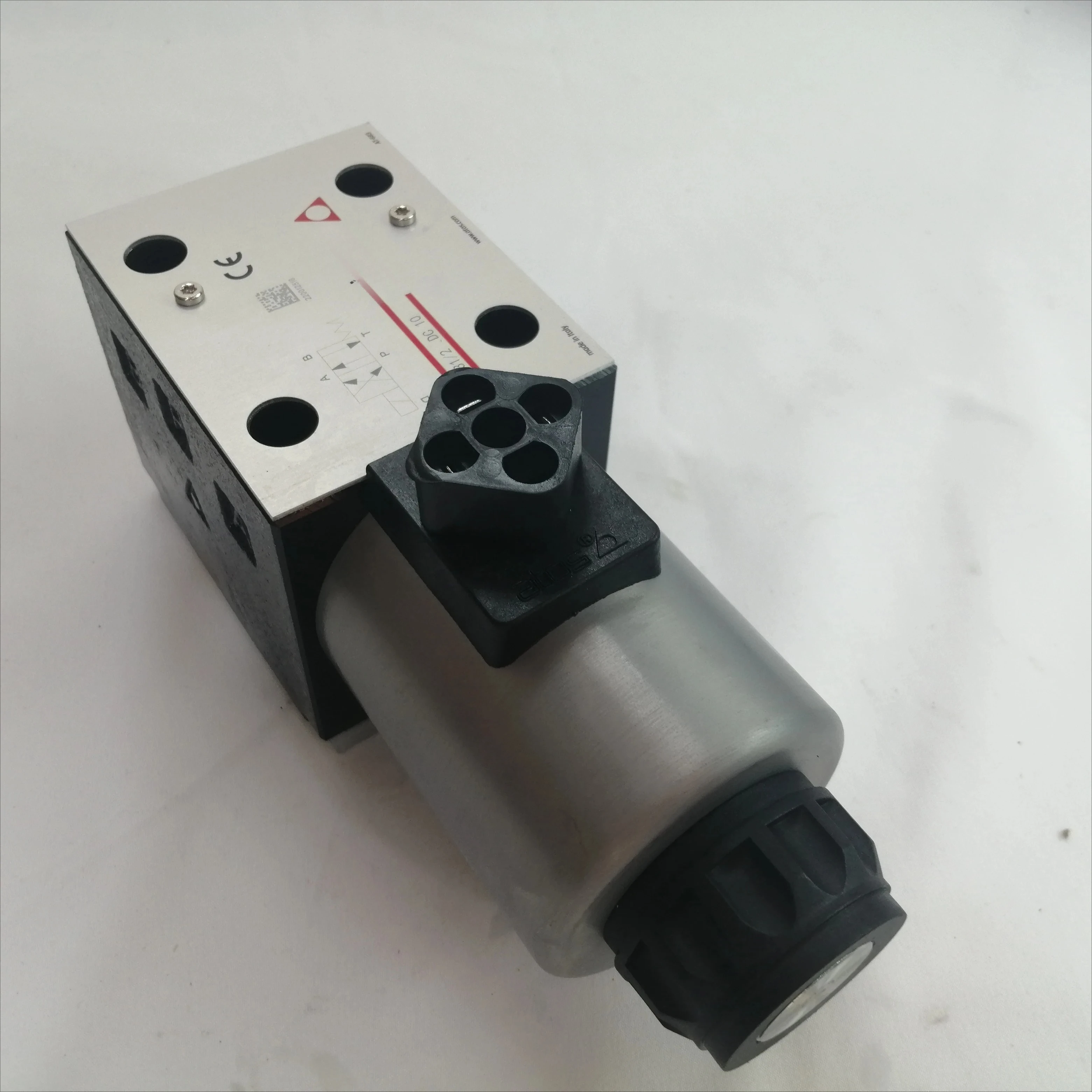 Válvula solenóide ATOS DKE 2025 DKE-1631 DKE-1711