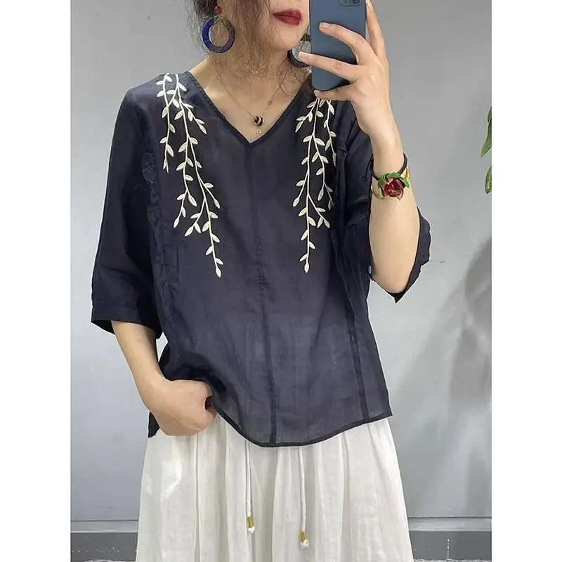 V-Neck Summer New Minimalist Harajuku Classic Embroidery Loose Top Solid Color Cotton Linen Thin Casual Short Sleeve Slim Tees