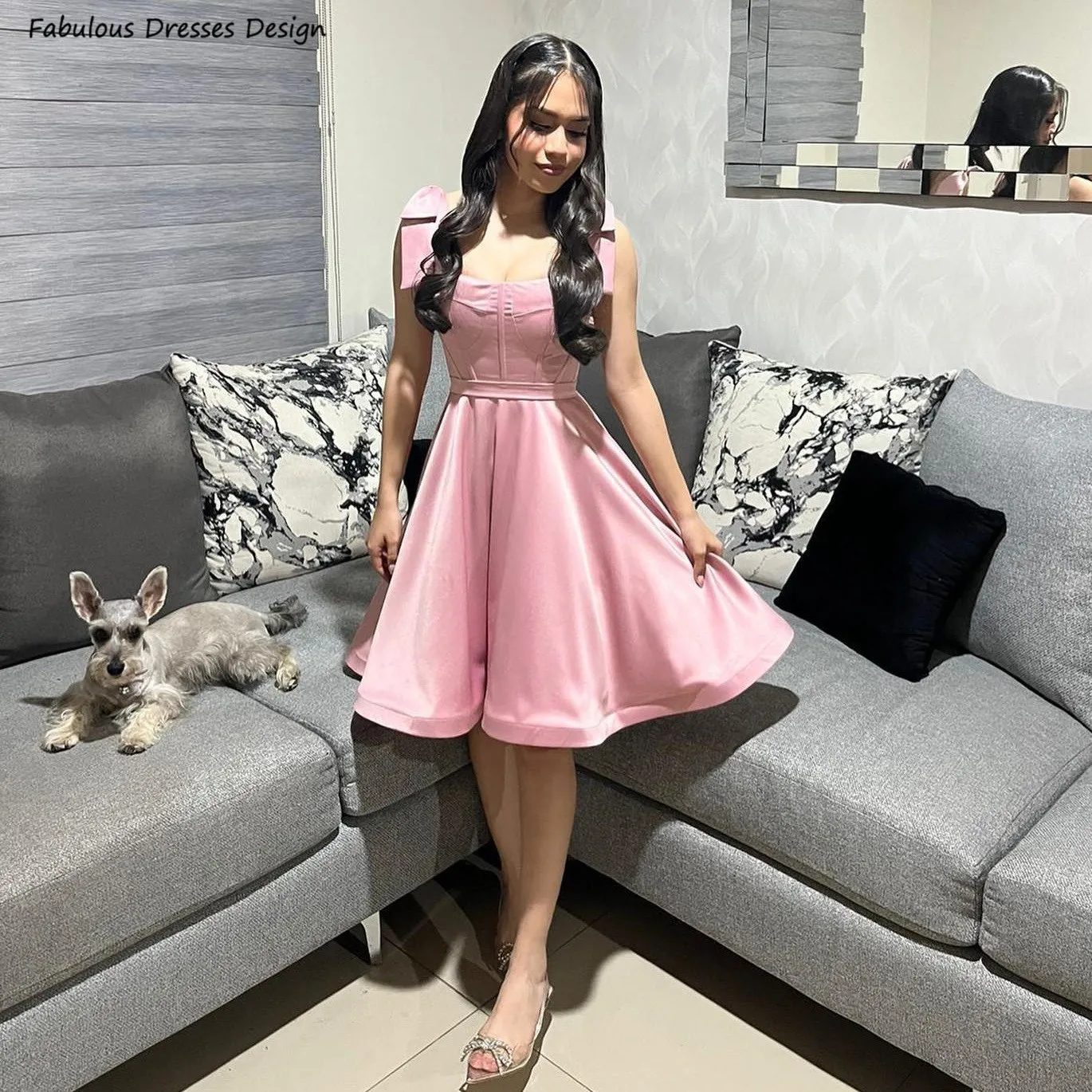 

Pink A-line Knee Length Bridesmaid Dresses Lovely Bow Backless Scoop Neck Women Wedding Guest Dress Sleeveless Prom Party Gown