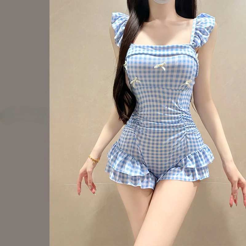 

Сексуальный корейский модный консервативный купальник с бантом, цельный, синий, в клетку, с рюшами, без бретелек, боди, бикини, милый пляжный наряд