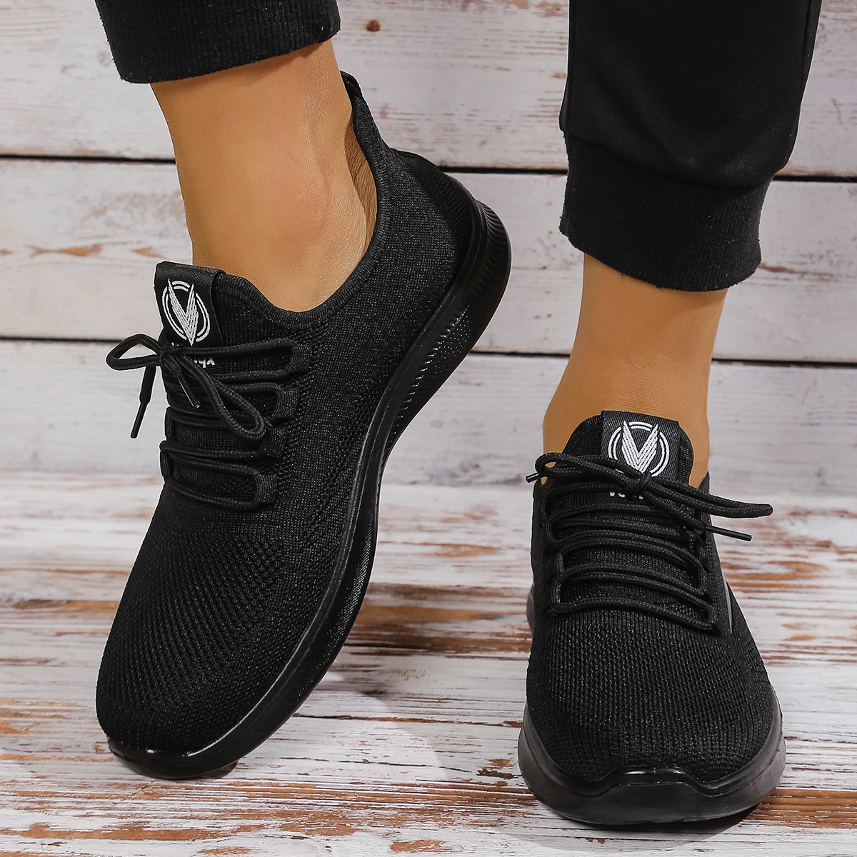 Men's Breathable Knit Sneakers Lace-Up Non-slip Athletic Running Shoes Comfortable Lightweight Sport Trainers Drop Shipping