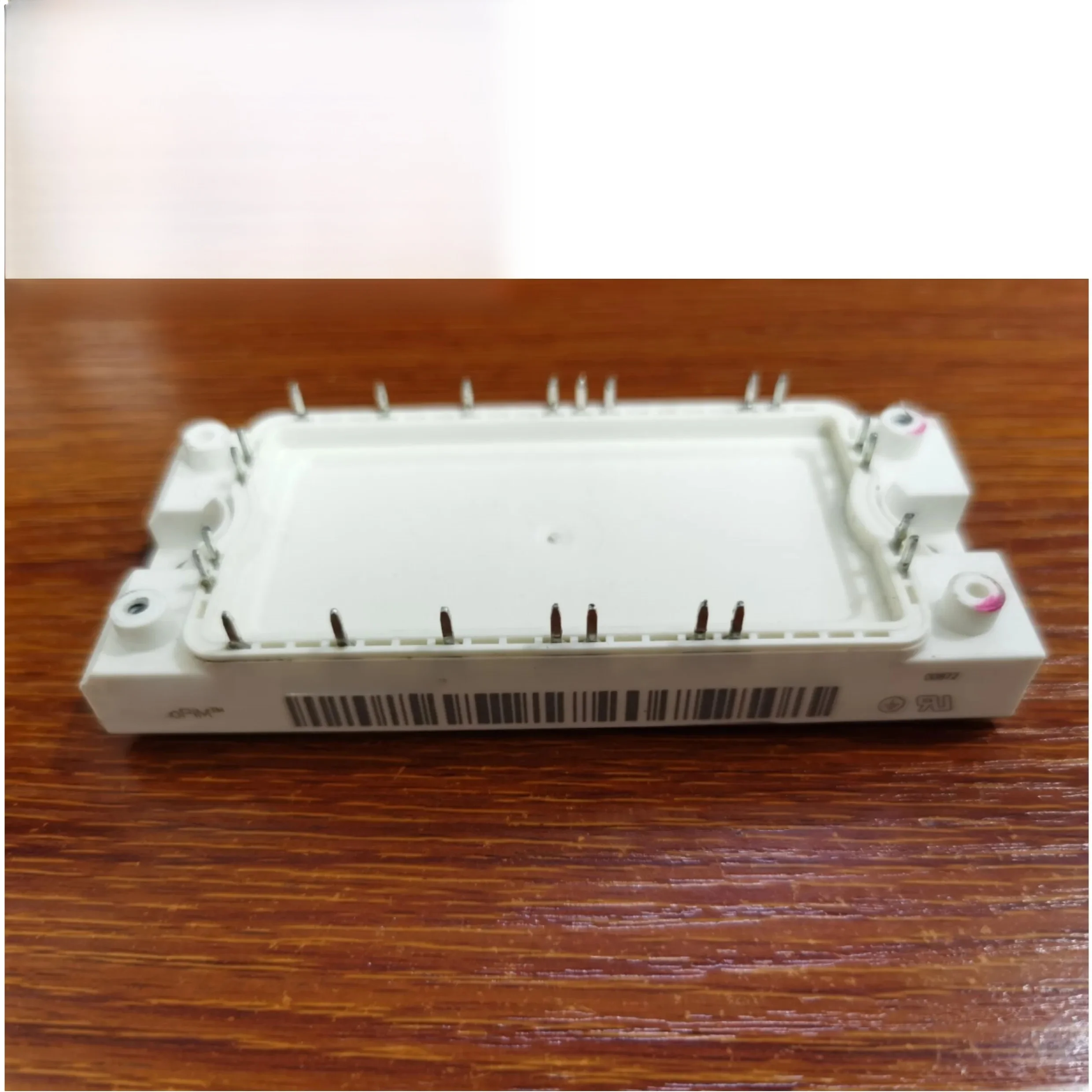 

FP50R12KT4P НОВЫЙ ОРИГИНАЛЬНЫЙ МОДУЛЬ