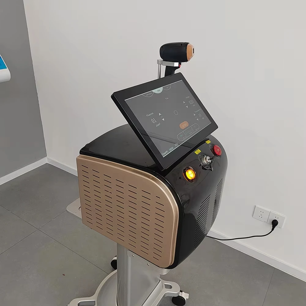 مزيل الشعر بالليزر ديود التيتانيوم 4 أطوال موجية 755 نانومتر 808 نانومتر 940 نانومتر 1064 نانومتر 4000 واط تكنولوجيا سوبرانو جميع أنواع البشرة 2025