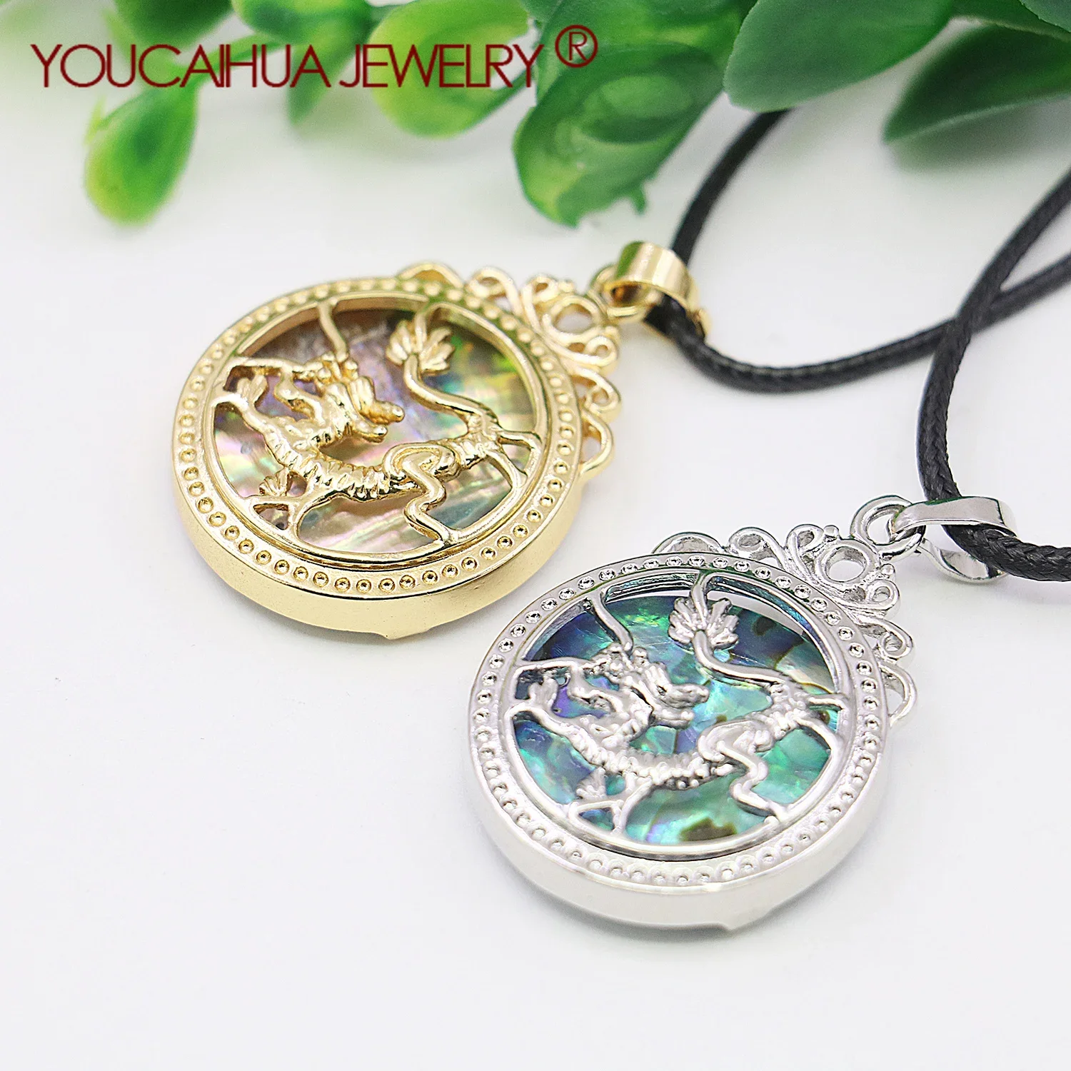 

28x32mm Natural Multi-color DIY Dragon Seashell Necklace Pendant /Animal Design Pattern,Unisex Jewelry New Year Christmas Gifts
