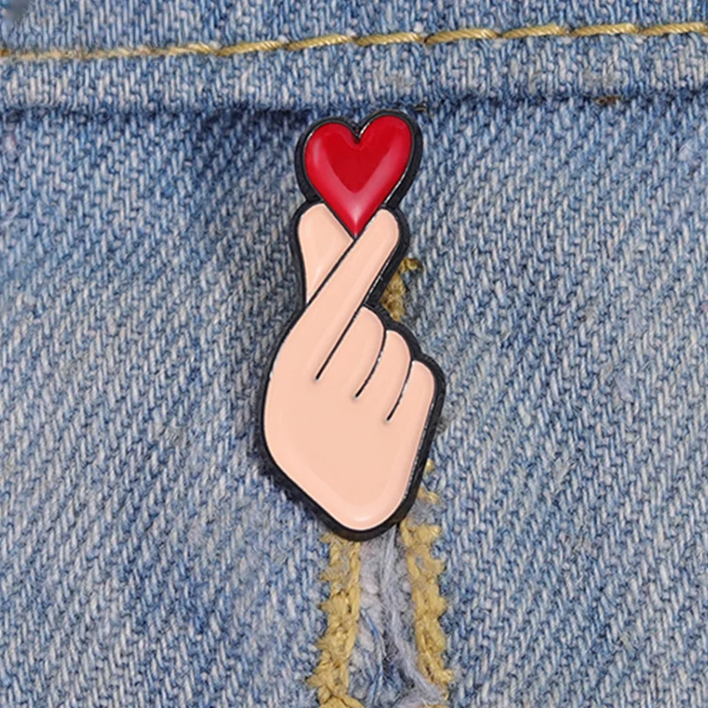 Hand Gesture Heart Enamel Pins Irregular Metal Brooch Decorate Backpack Collar Lapel Pin Badge For Lover Friends Child Wholesale