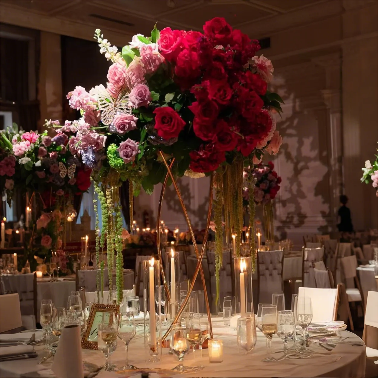 

10pcs Popular Gold Metal Wedding Flower Stand Main Table Centerpiece 60cm 80cm for Birthday Party Restaurant Decoration