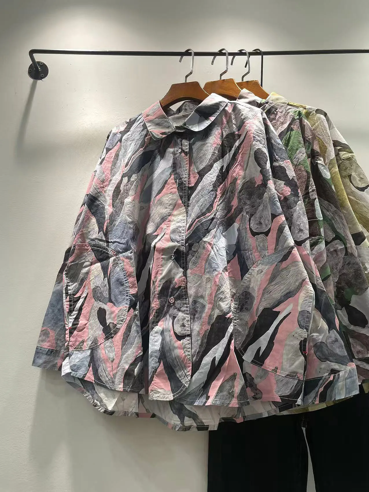 

Autumn Women's Loose Fit Long Sve Pure Cotton Printed Button up irt Korean Sle Faion Casual Breathable Ladies Blouse