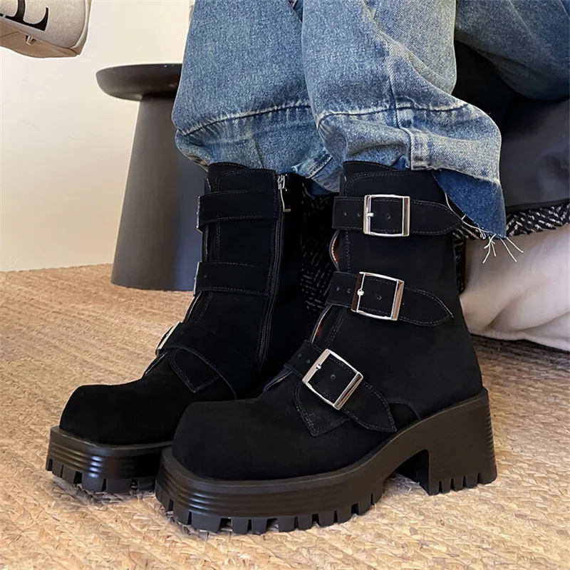 PETITE GIRL Platform Doc Martens Women\'s Leather English Style Chunky Heel Square Fashion Metal Buckle Short Leg Chelsea Shoes