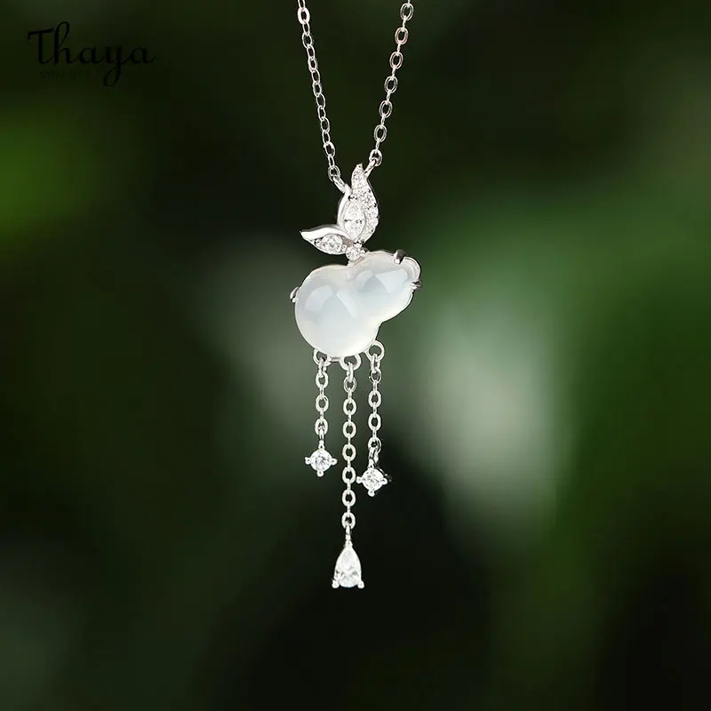 

Thaya New Trendy S925 Silver Chalcedony Women Necklace Pendant Chain Vintage Choker for Girls Luxury Party Female Jewelry