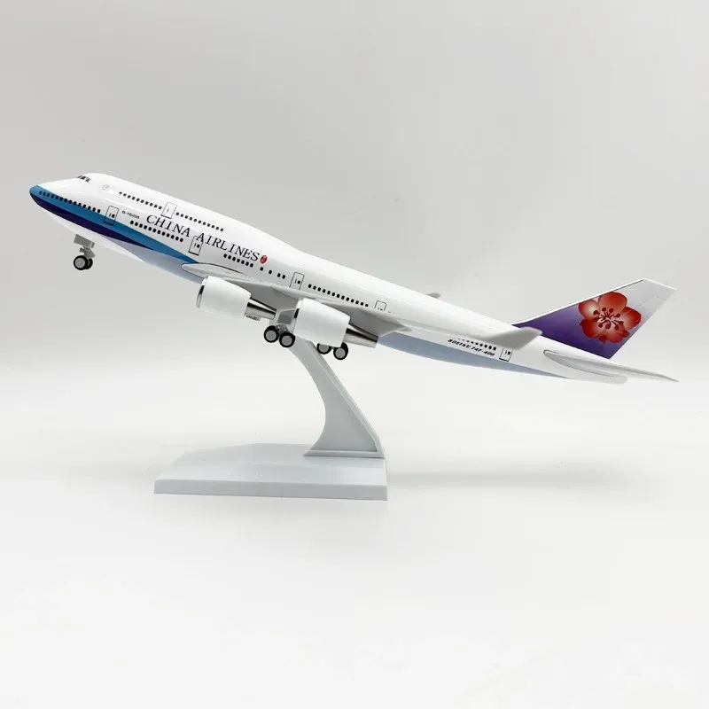 

Miniature Plane Model 747 B747 1/250 Scale Air China Airways Toy Aircraft Model 30cm Resin Airplane Building Kits Gift Home