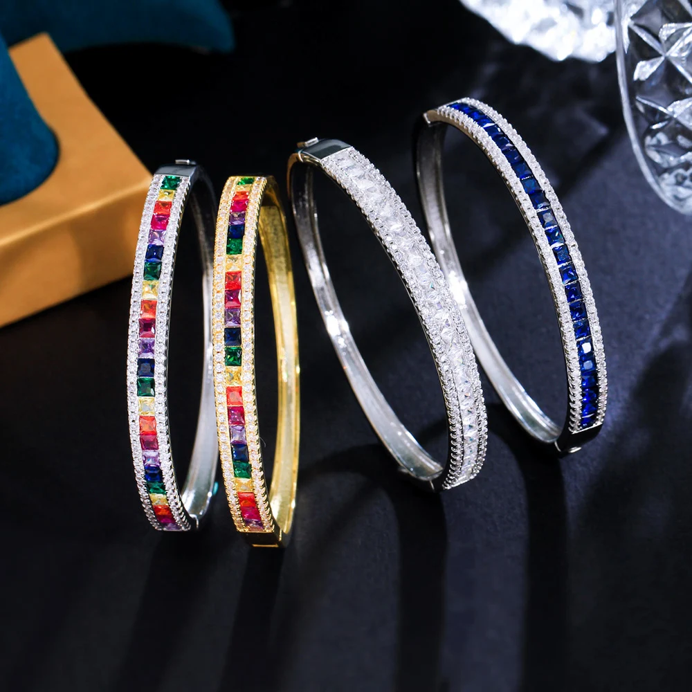 CWWZircons Wunderschöner, glitzernder, quadratisch geschliffener CZ-Armreif mit Weißgoldbeschichtung für Damen, schicker Boho-Sommerschmuck, Großhandel SZ0066 – Detail 9