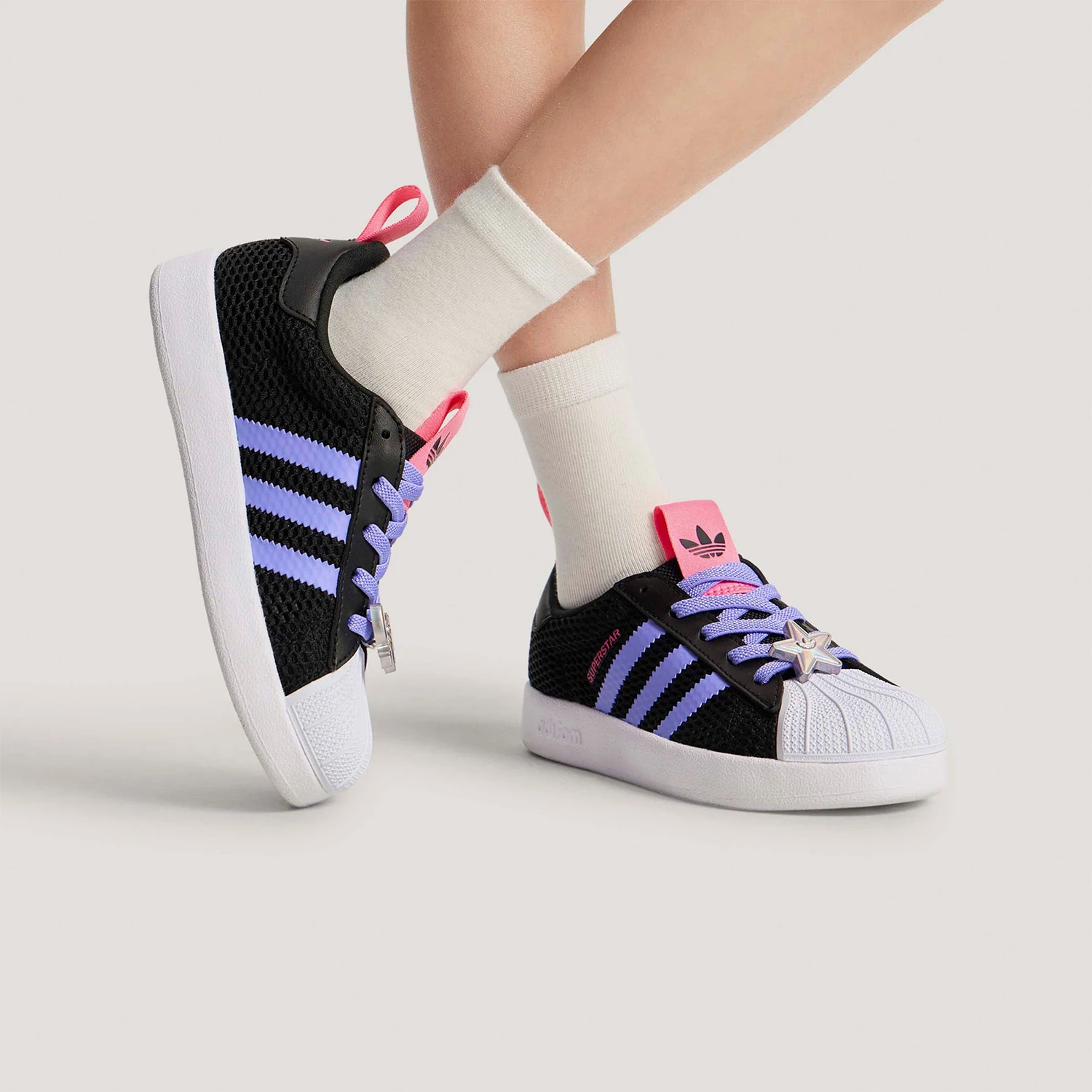 

Adidas Authentic Three Leaves Kids Fashion Lightweight Daily Sports Shoes KH5692
