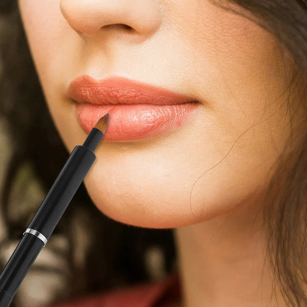 2Pcs Retractable Lip Brush Compact Makeup Tool for Lipstick Gloss Balm Application Smooth Easy to Use Wand