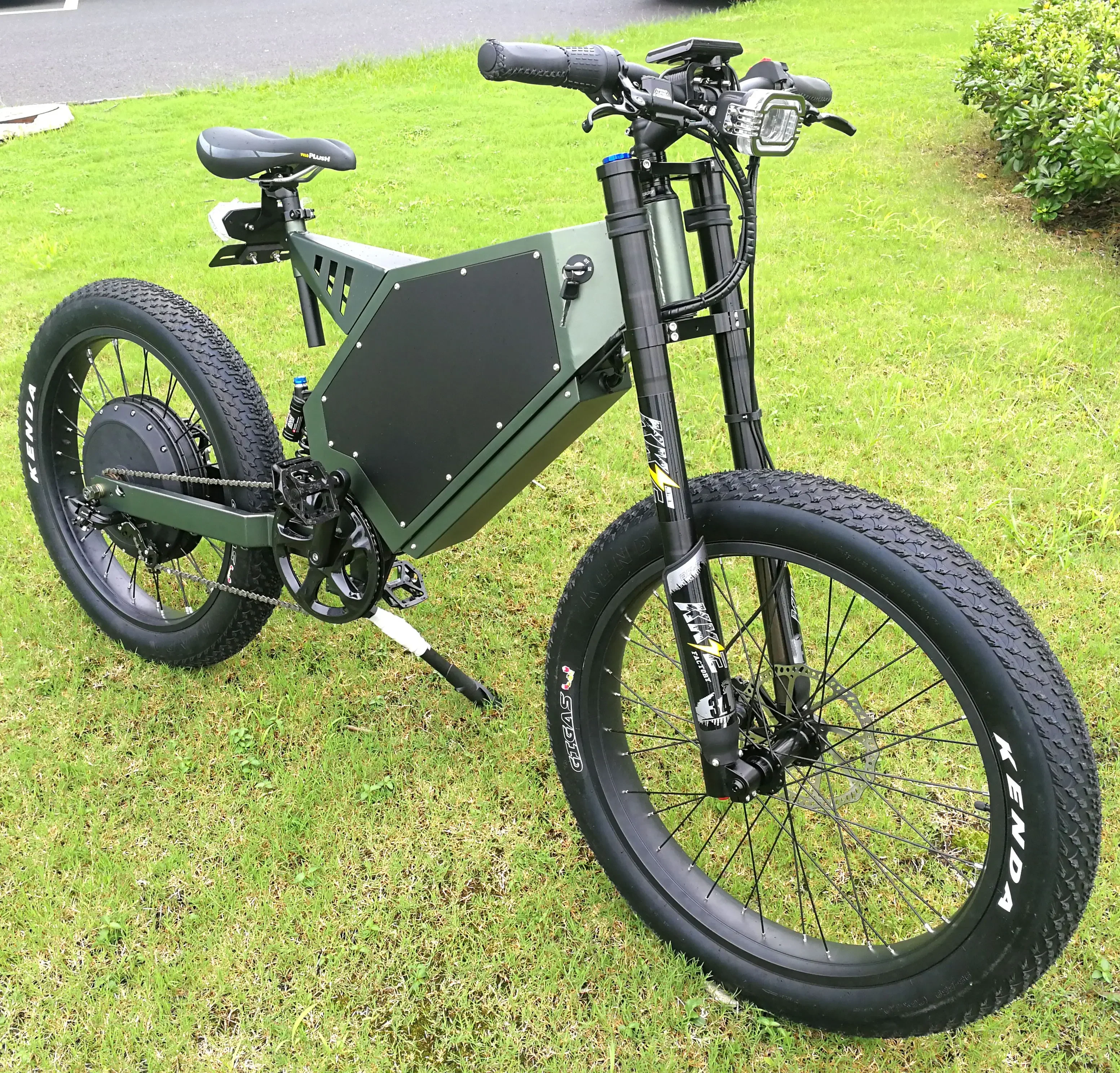 50-60KM Range, Foldable E-Bike with Dual Disc Brakes, LCD Display 1500W High-Power Electric Bike, 48V 80Ah Lithium Battery