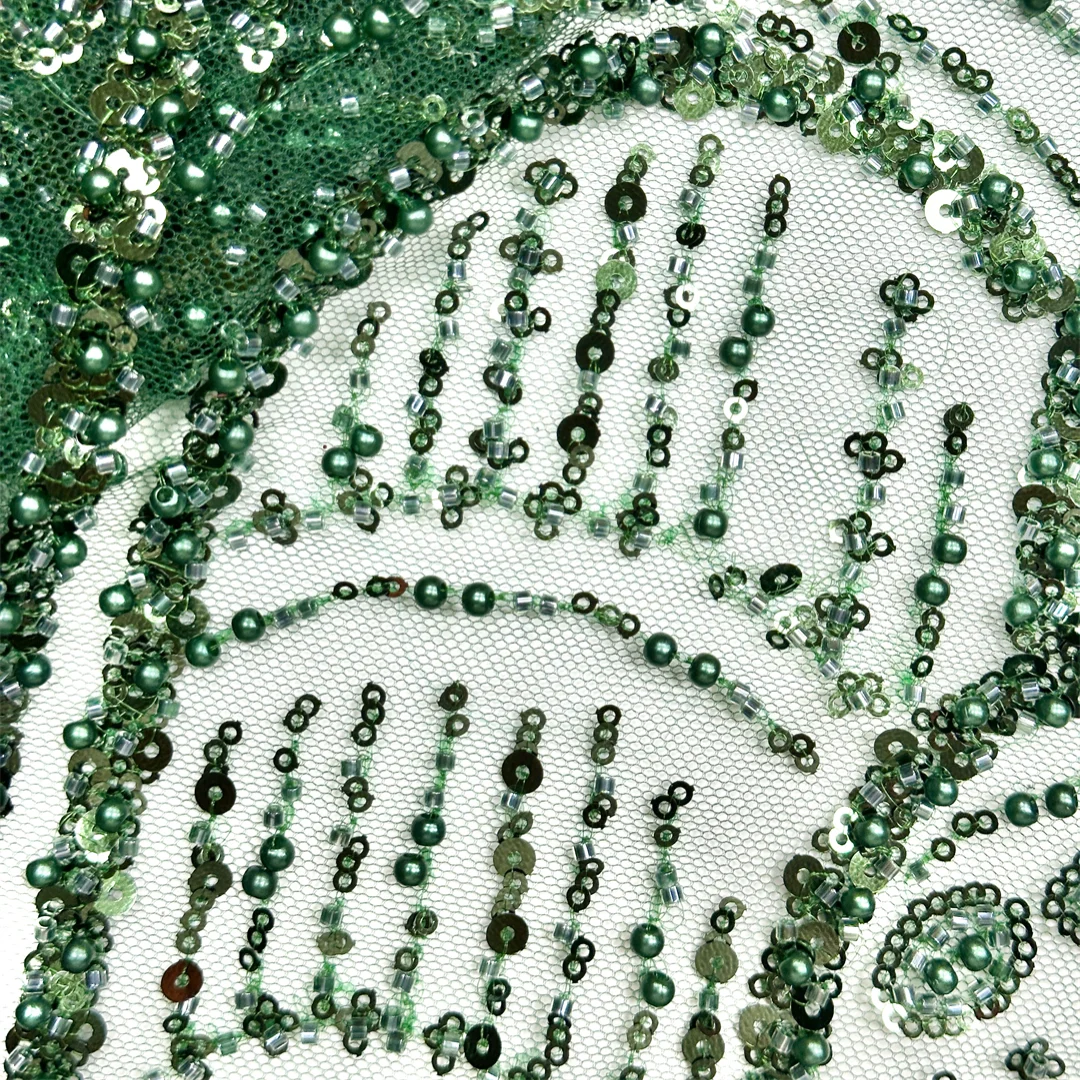 

Высококачественное вышитое кружево из тюля с африканскими зелеными французскими пайетками и бисером, имитирующее рыбью чешую, для пошива банкетных и праздничных платьев