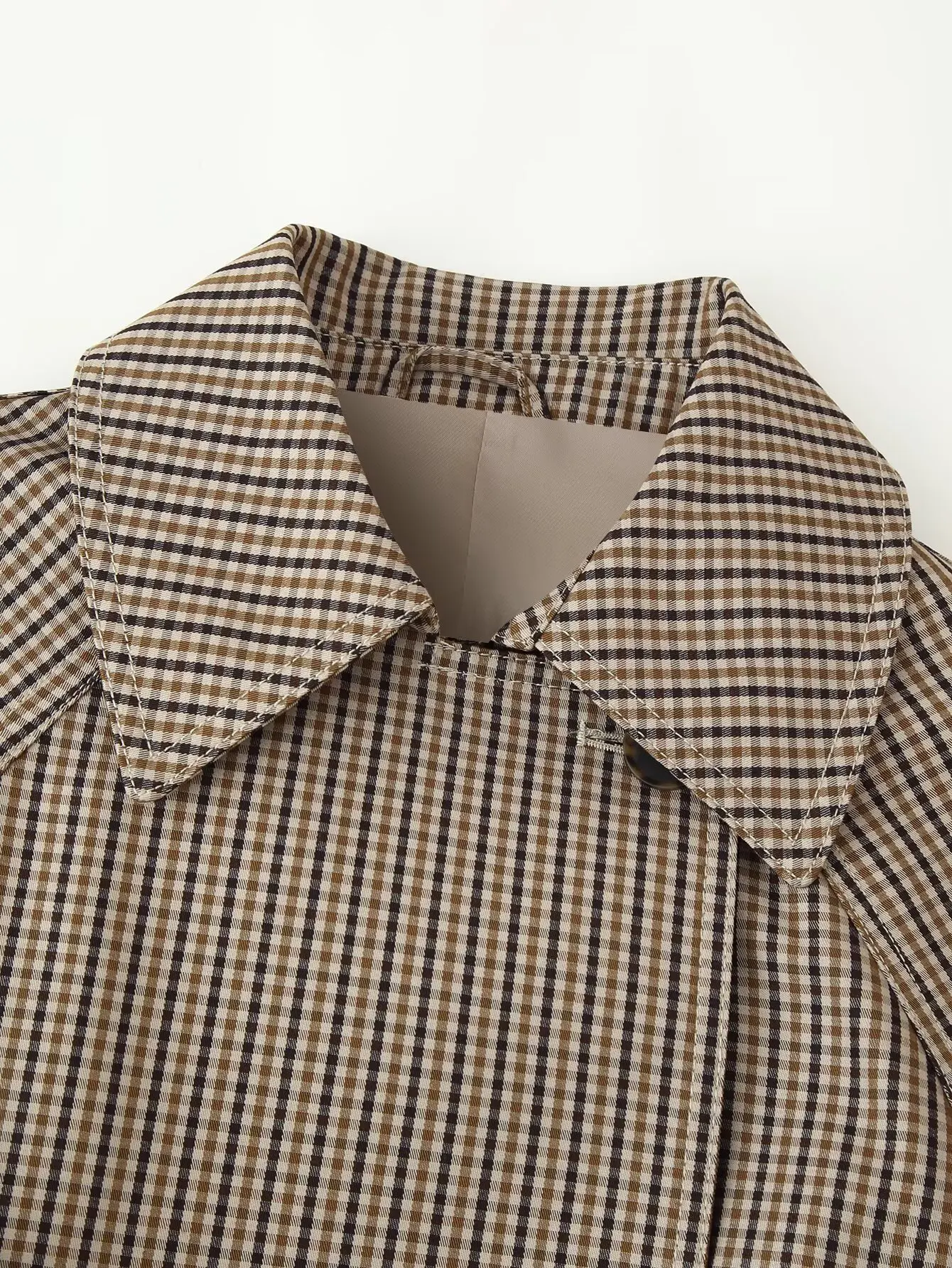 Schicker, lockerer Damen-Trenchcoat im Karomuster, Vintage-Stil mit Umlegekragen, doppelreihig, mit Schnürung, Damenjacke, Herbst 2026, neue Damenoberbekleidung – Detail 4