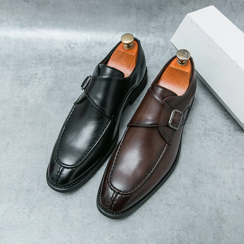 

Дизайнерские брендовые мужские удобные повседневные качественные лоферы большого размера с плоской подошвой и металлической пряжкой с яркой заостренной поверхностью