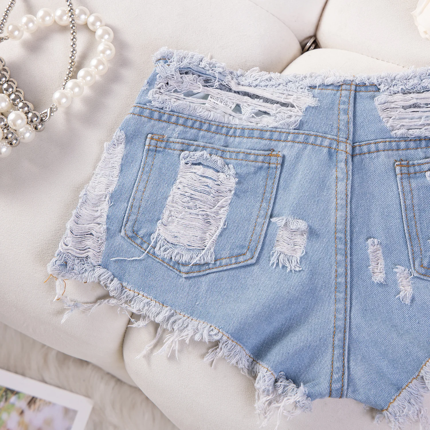 

autumn new sexy low-rise ripped super short jeans booty denim shorts for women шорти