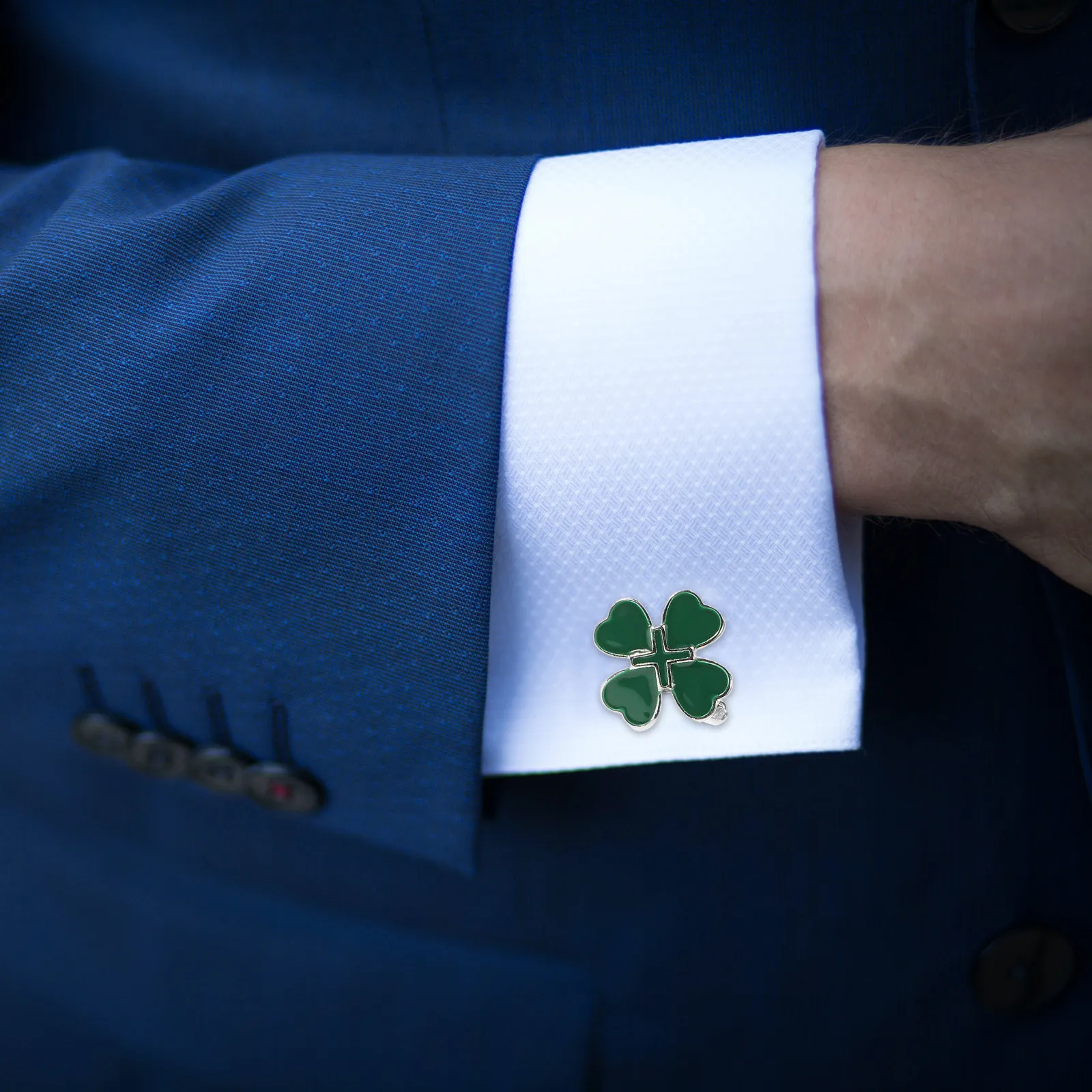 2Pcs Four Leaf Clover Irish Heart Cufflinks Green Enamel Alloy Mens Cuff Jewelry Good Luck St Patricks Day Cuff Clasps - view 3