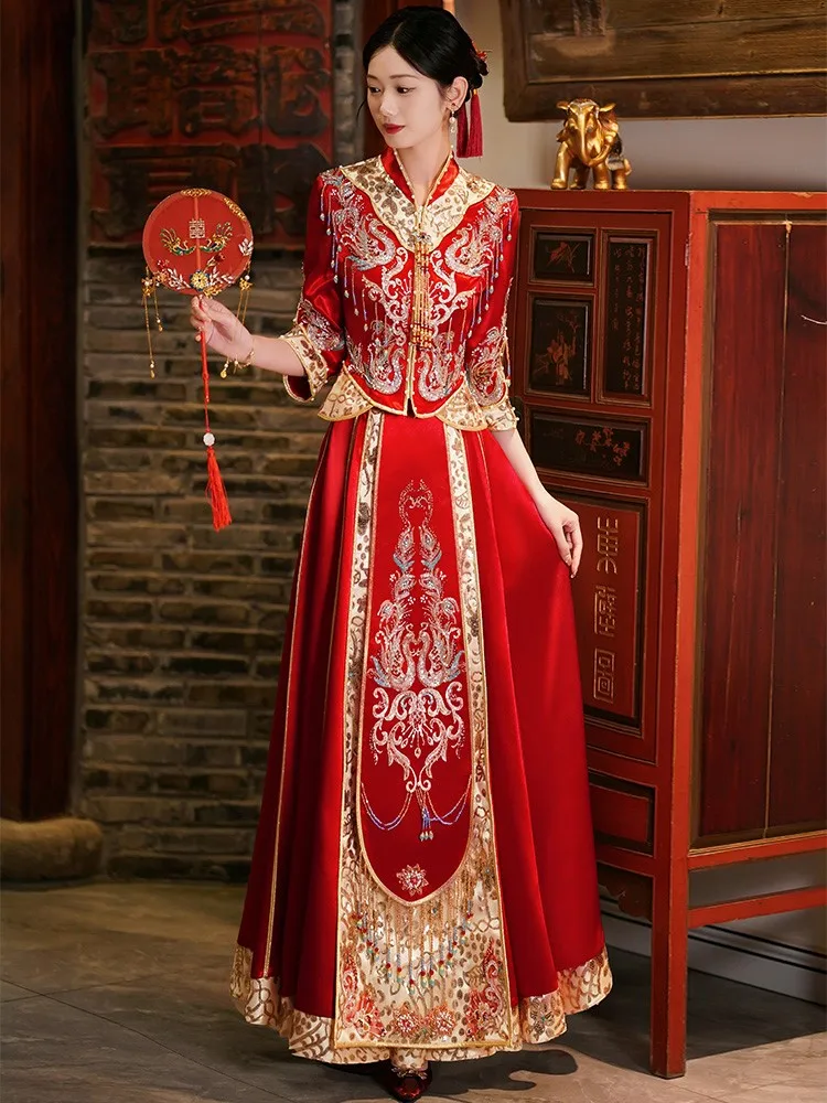 

New wedding attire Chinese-style dress collar toasting for women