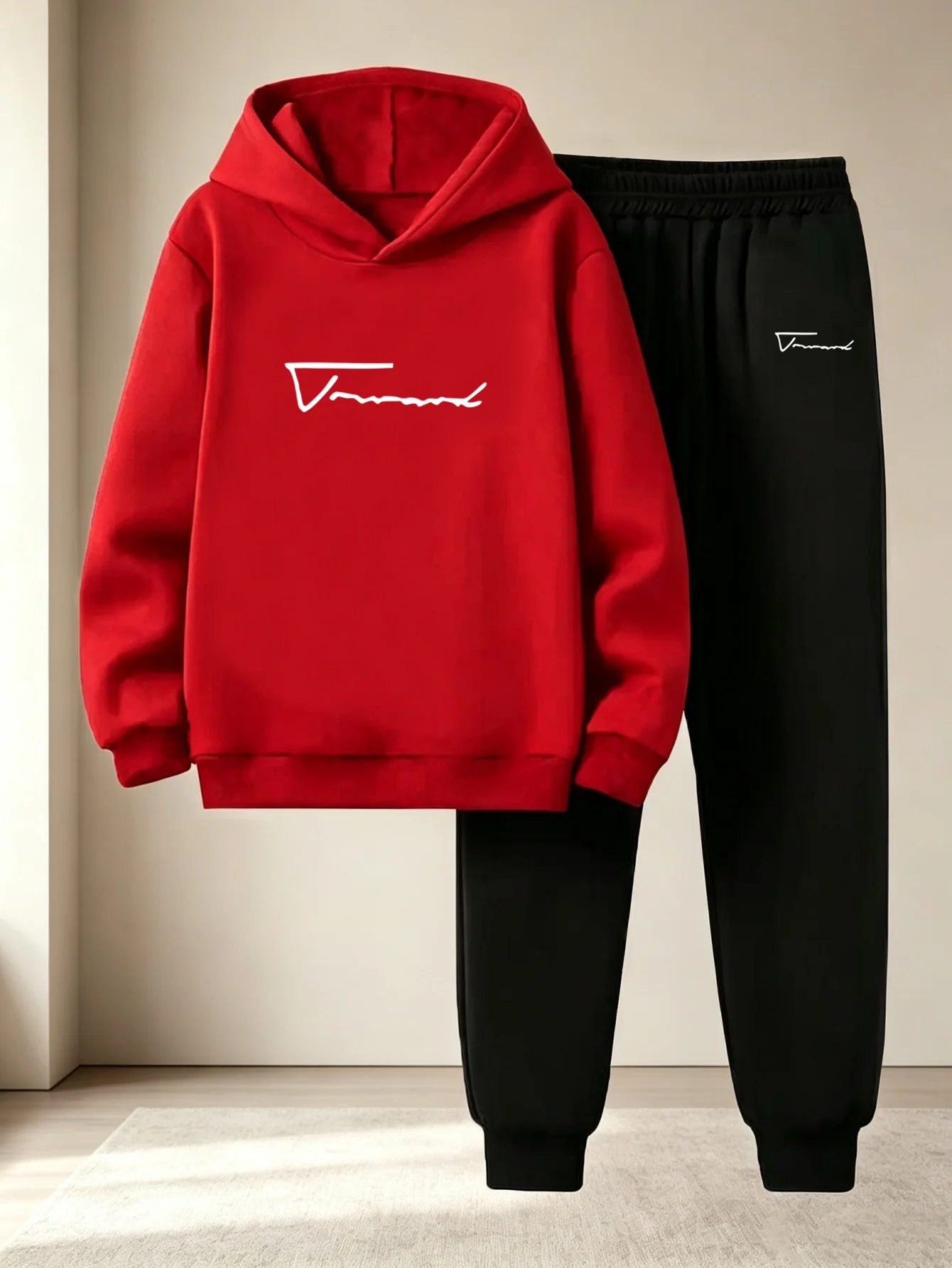 2pcs Girls' Ins Minimalist Handwritten Signature Sweatshirt Set, Hoodie Matched with Black Cuffed Sweatpants, Featuring Thin-Li