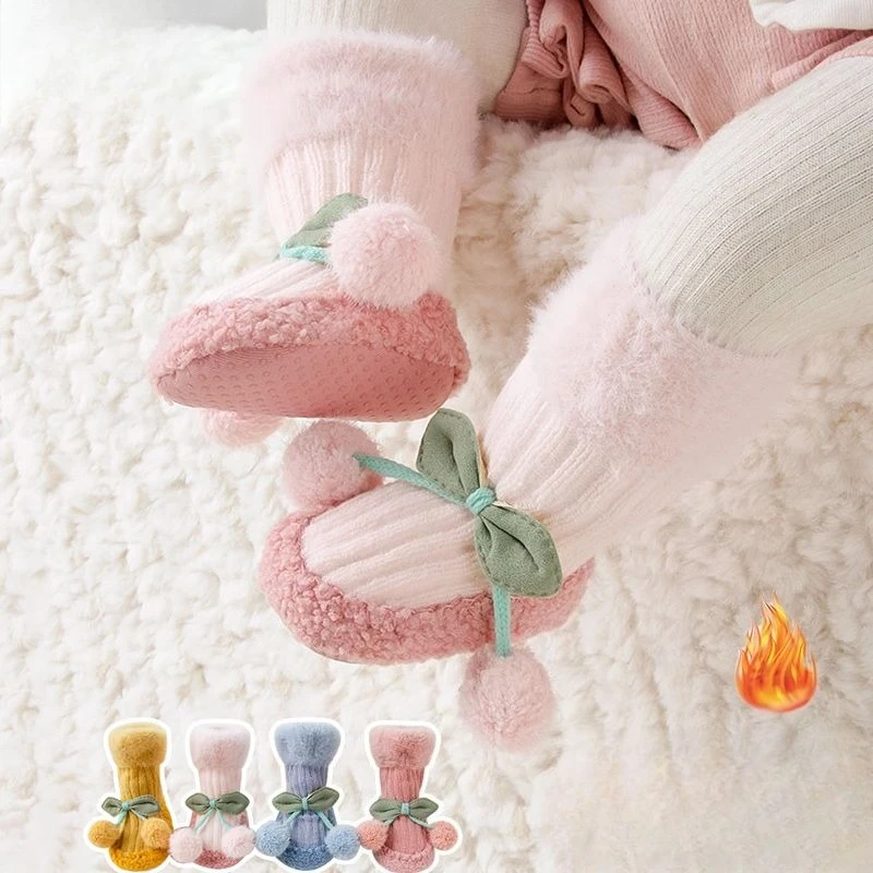 귀여운 아기용 두꺼운 플리스 안감 신발 양말 체리 프린트 슈퍼 소프트 실내 미끄럼 방지 겨울용 따뜻한 여자 아기용