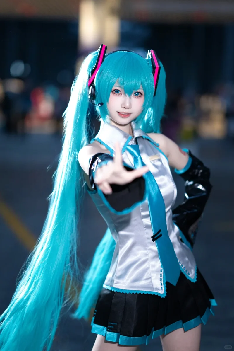 

Virtual Songstress Mikuu Vocaloid Formula Clothing Cosplay Anime Costume Women'S Cute Short Skirt Dress Halloween Performance