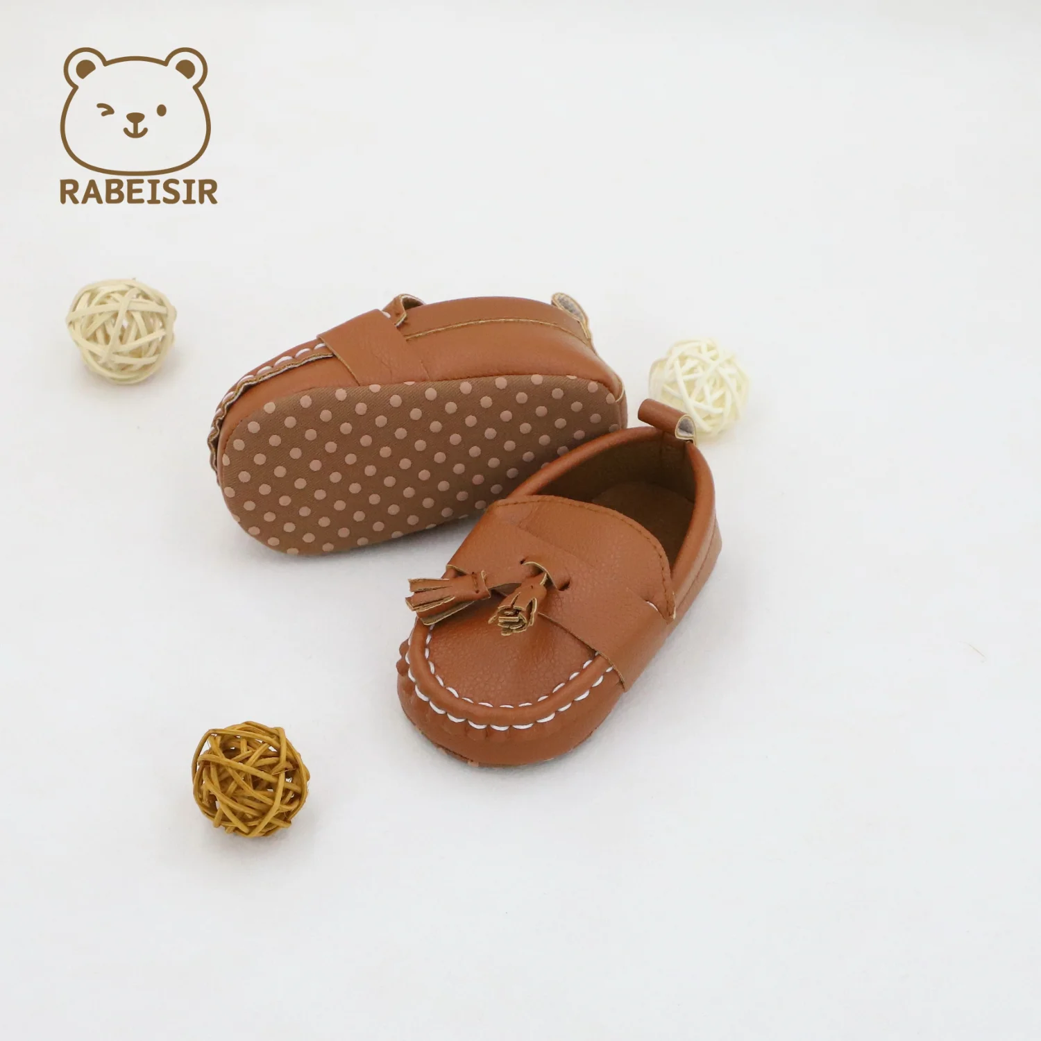 أحذية أطفال للربيع والخريف أحذية جلدية صغيرة كلاسيكية 0-1 ونصف سنة أحذية أطفال بخطوة أولى نعل ناعم مريح