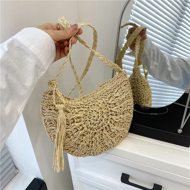 Handmade Bohemian Style Small Crossbody Bag with Straw Tassel Pouch Vintage Female Travel Beach Phone Purse Shoulder Bag