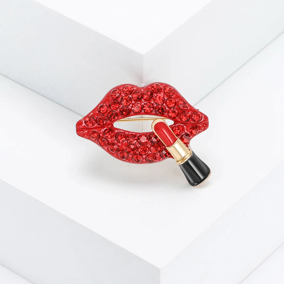 Beautiful Lipstick Brooches for Women Unisex Lip Pins Multi-color Available Fashion Jewellery Accessories Gifts