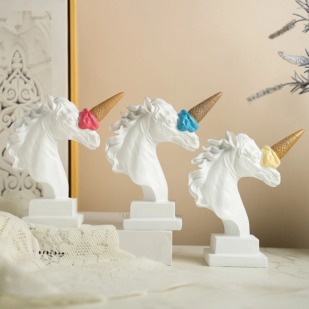 Resin Handicraft Unicorn Ice Cream Horse Funny Artificial Animal Sculpture Decorative Figurines Home Decoration Accessories