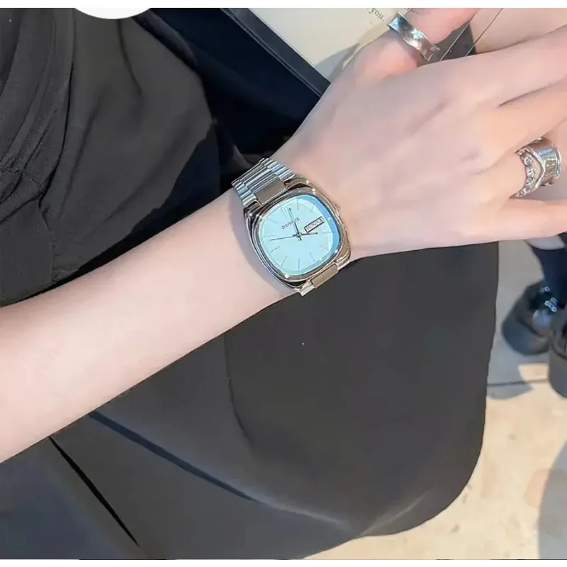 SUNMATE Elegant Square Dial Women's Wristwatch, Calendar and Day Display,waterproof High-end Luxury Watch,comes with A Watch Box