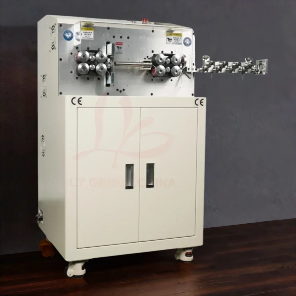 SWT-608-MAX2-S95 3000W 220V 110V Servo Motor Lifting Conduit Touch Screen Control 8 Wheels Peeling Stripping Cutting Machine